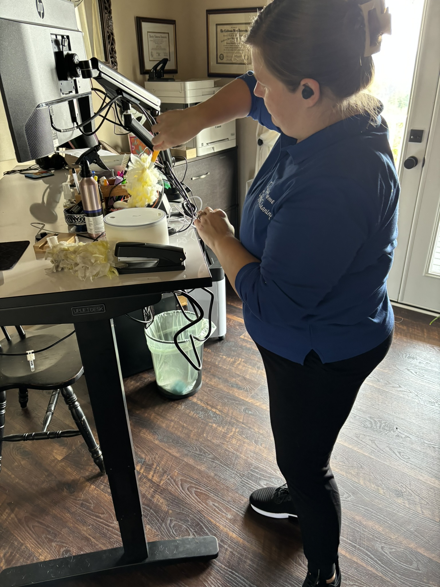 Commercial office cleaning